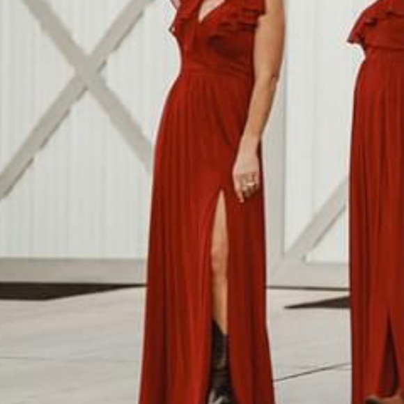 Maroon Azazie bridesmaid dress - Picture 7 of 8